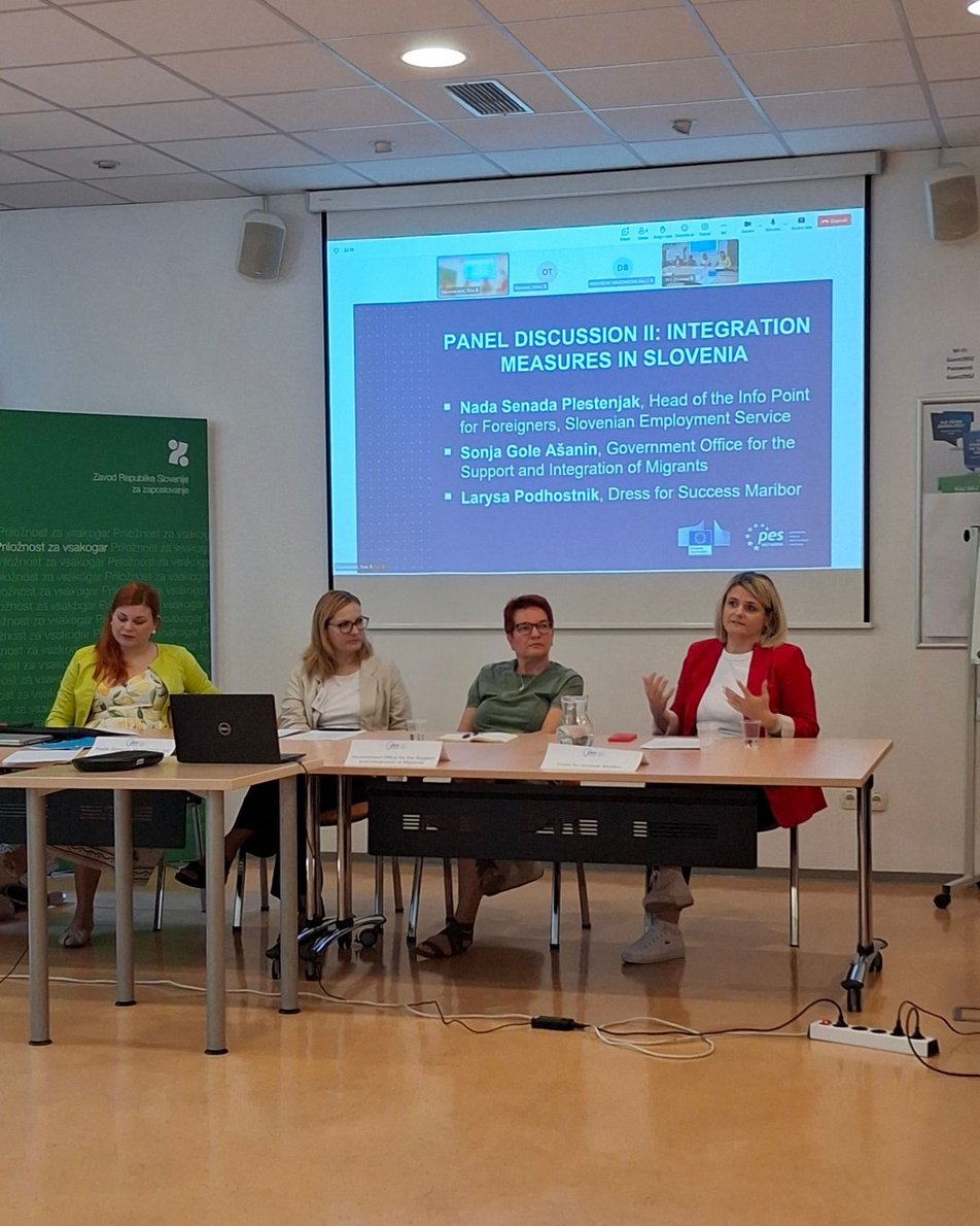 Udeleženke razprave na dvodnevni tematski delavnici v okviru evropske mreže javnih služb za zaposlovanje (PES Network), Ljubljana, 17. in 18. 6. 2025, v prostorih slovenskega zavoda za zaposlovanje