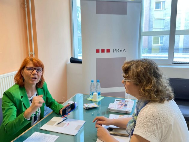 Zavod RS za zaposlovanje, zaposlitveni sejem, Območna služba Ljubljana, 1. 6. 2023, delodajalci in kandidati na zaposlitvenih razgovorih