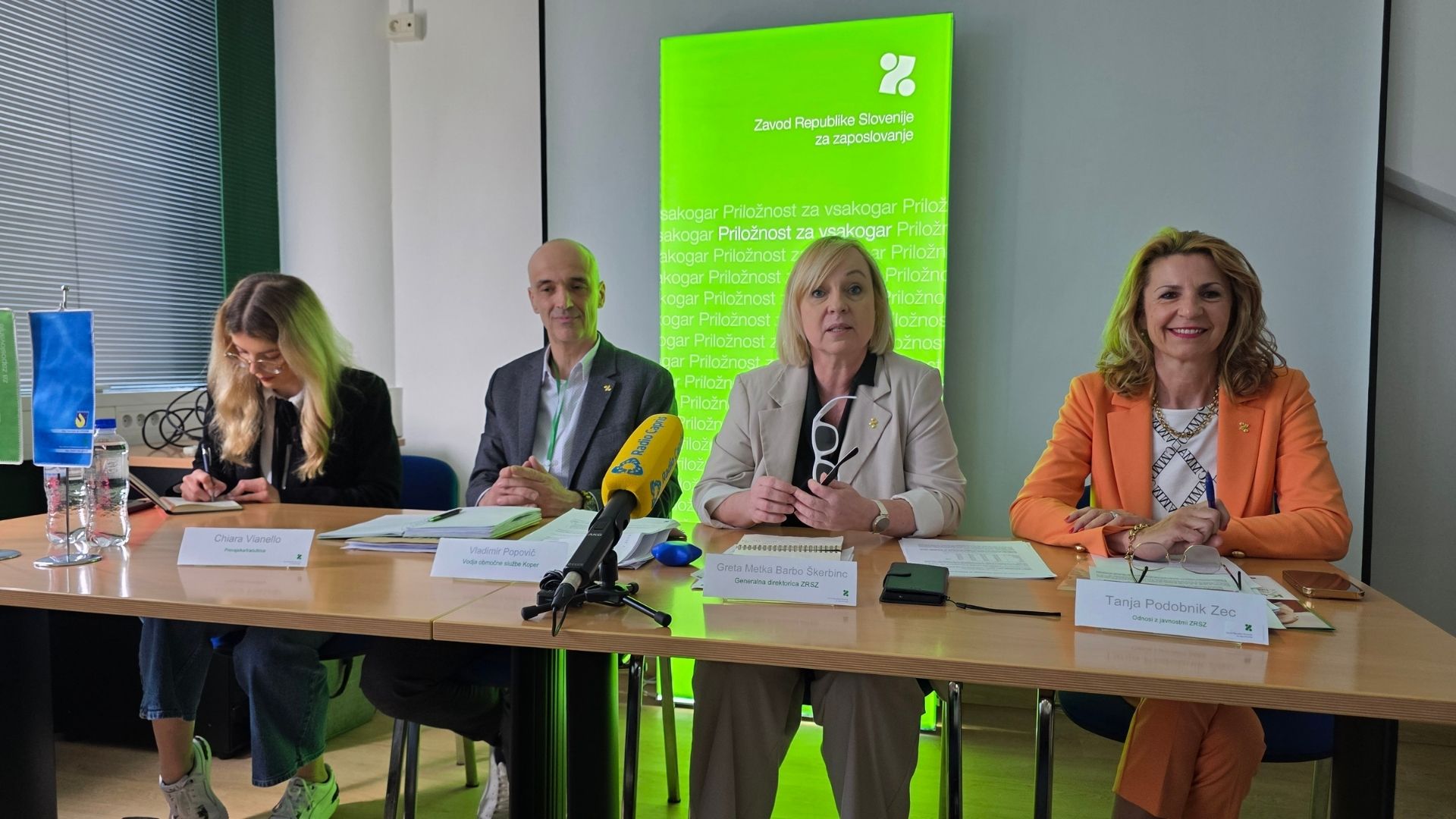 Novinarska konferenca v Kopru. 