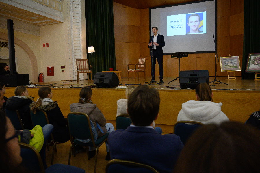 Župan Mestne občine Celje Matija Kovač, v uvodnem nagovoru na Kariernem pikniku, v organizaciji Območne službe Celje, zavod za zaposlovanje, Celje, Celjski dom, 25. januarja 2024