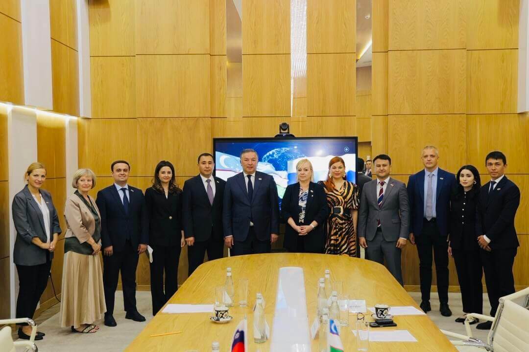 Obisk delegacije slovenskega zavoda za zaposlovanje v Uzbekistanu septembra 2025
